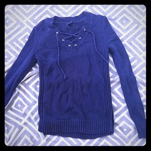 GAP sweater